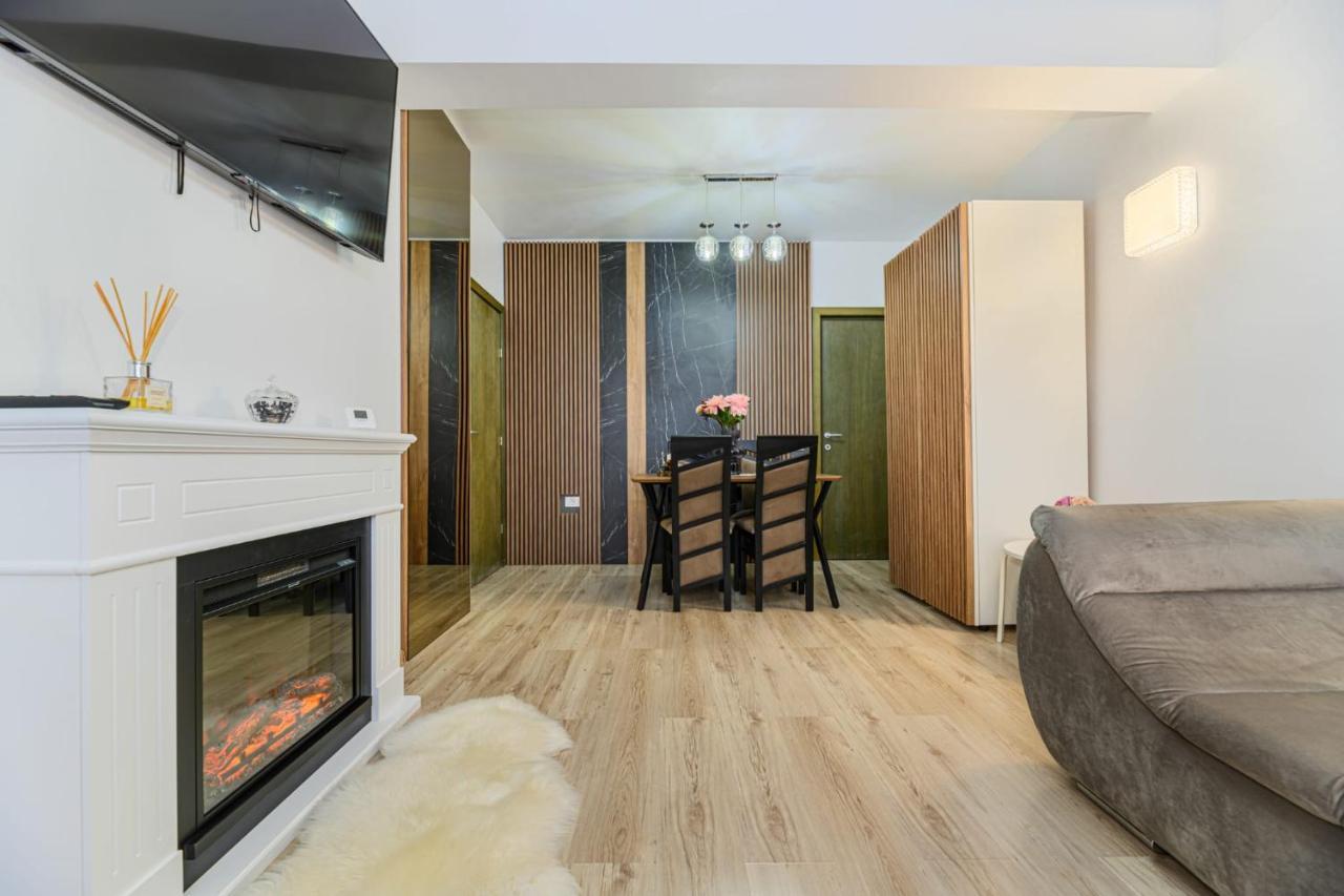 Eduard Home Brasov Ngoại thất bức ảnh